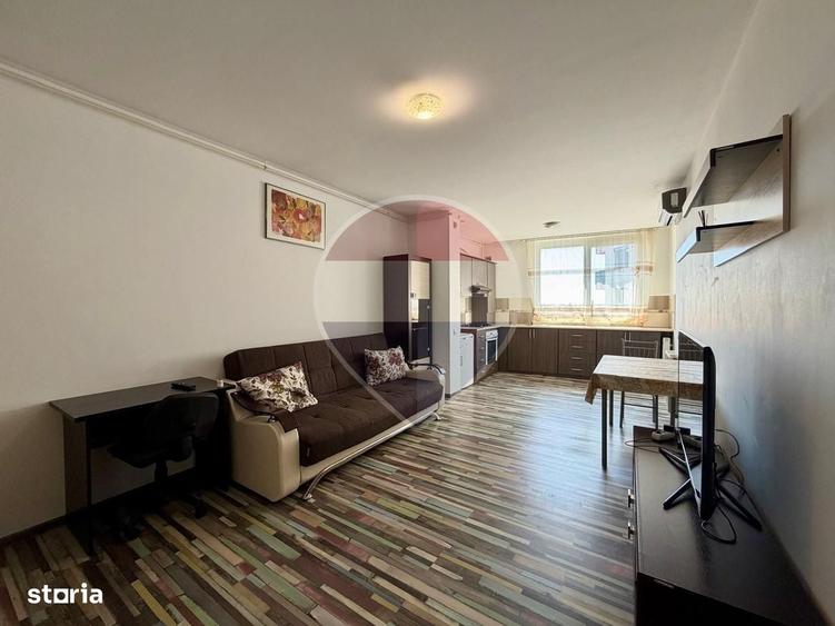 Apartament cu 2 camere în Intim