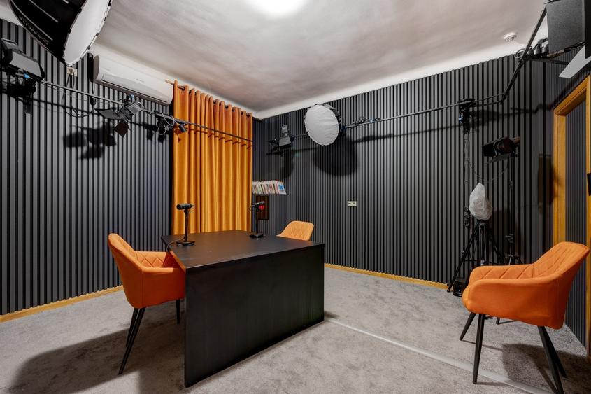 Apartament cu 5 camere decomandat în Cișmigiu