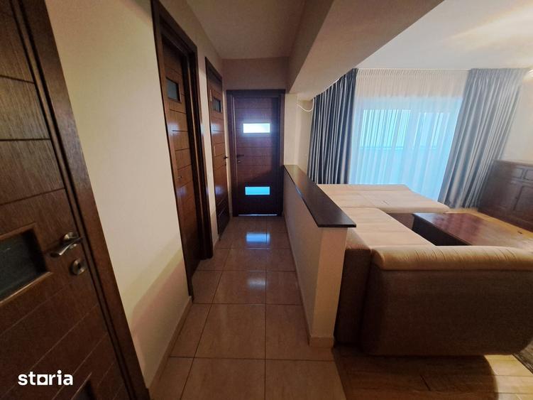 Apartament cu 3 camere în Decebal