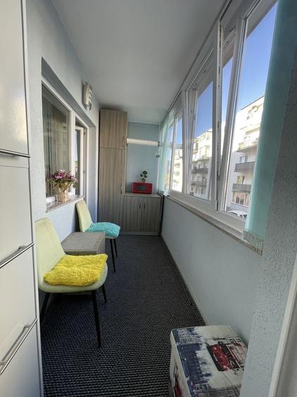 Apartament cu 2 camere decomandat în Central