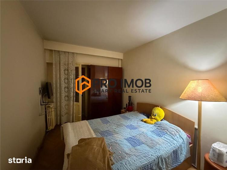 Apartament cu 4 camere decomandat în Ultracentral