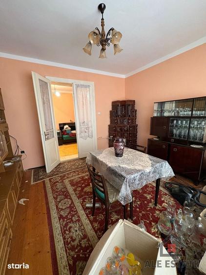 Casă cu 3 camere cu Teren 374 Mp în Central