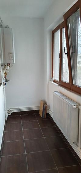 Apartament decomandat în Micro 19