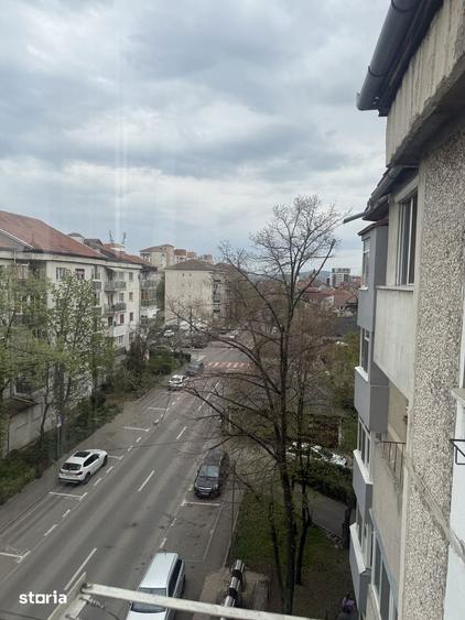 Apartament cu 2 camere decomandat în Nufărul