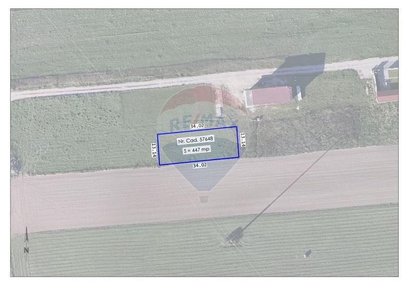 Teren Construcții intravilan de 447 mp, în Sânmartin