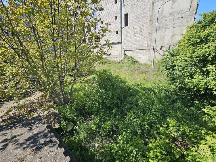 Teren de 500 mp, în Liliacului