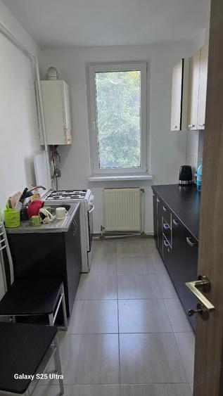 Apartament cu 2 camere decomandat în Horia