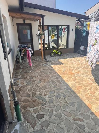 Casă cu 3 camere cu Teren 160 Mp în Rahova
