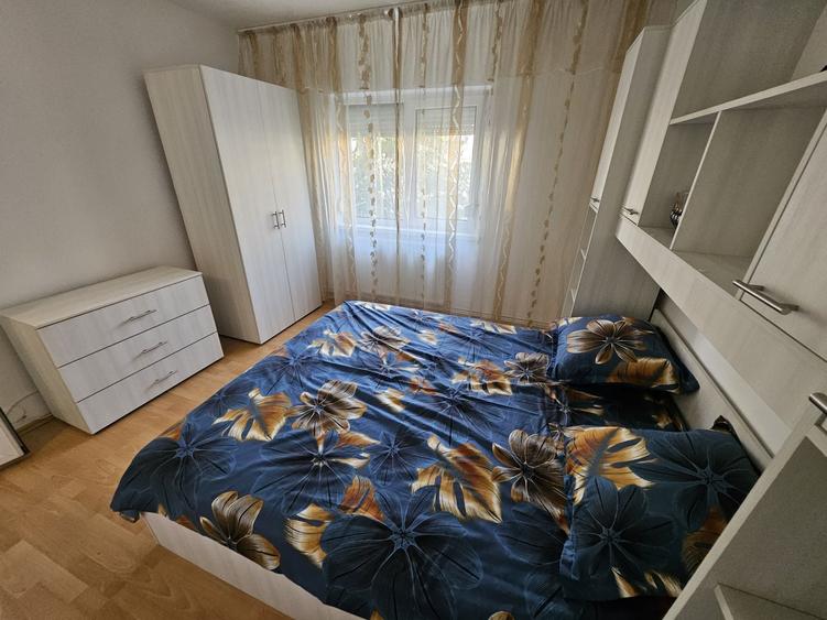 Apartament cu 2 camere decomandat în 1 Mai