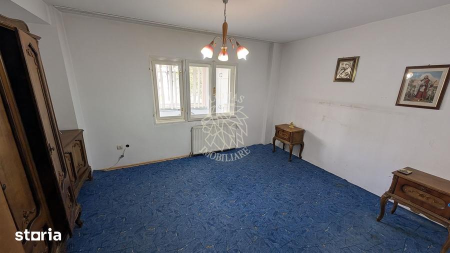 Apartament cu 4 camere în Ștefan cel Mare