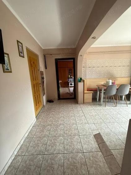 Apartament cu 4 camere în Central