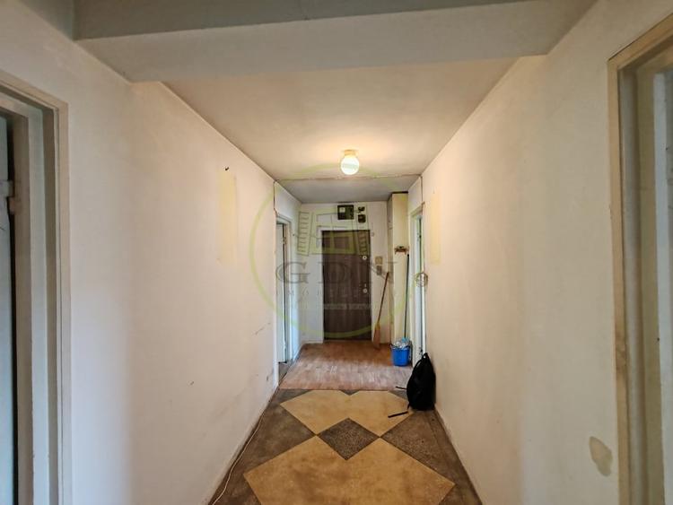 Apartament cu 3 camere decomandat în Ștrand