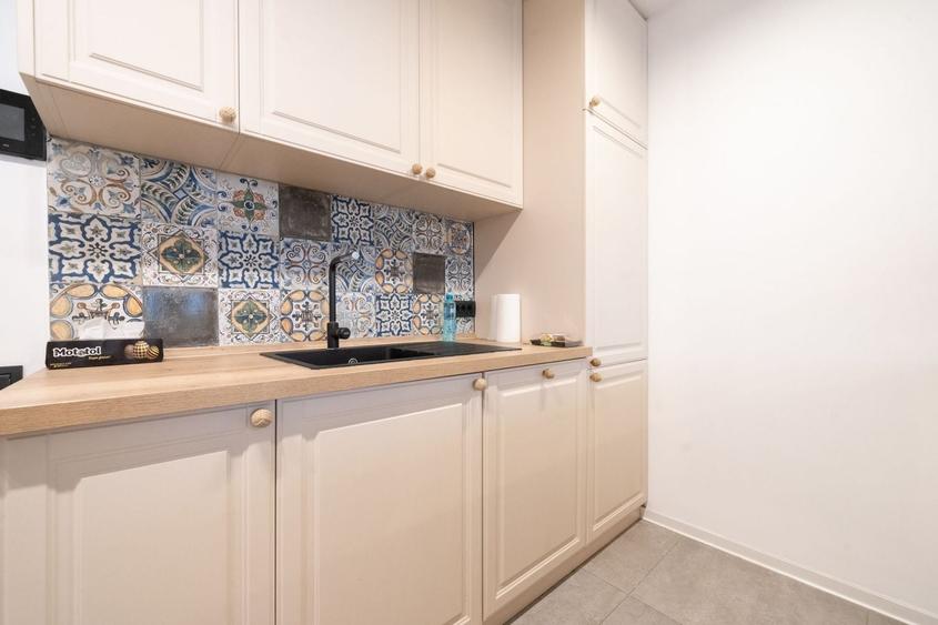 Apartament cu 3 camere decomandat, mobilat în Herăstrău