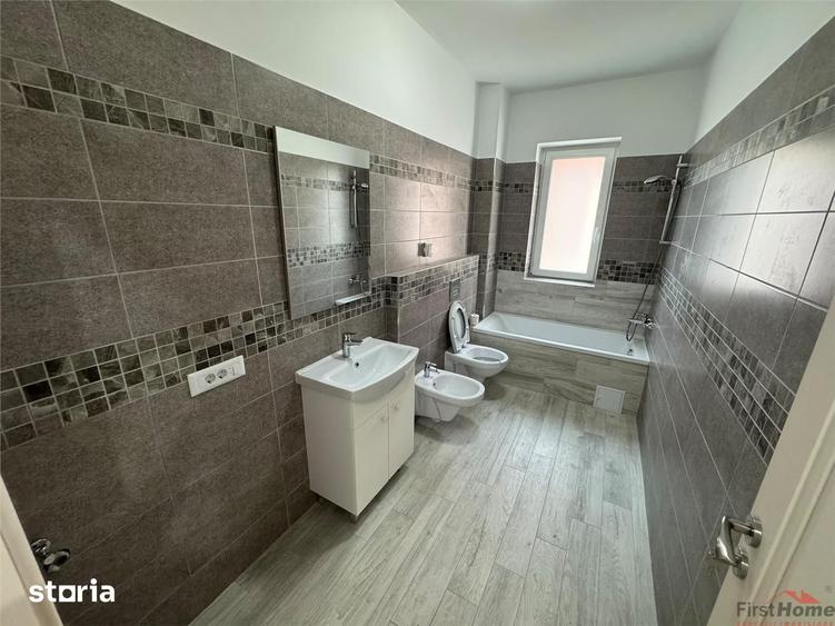 Spațiu comercial, de 45 mp, în Central