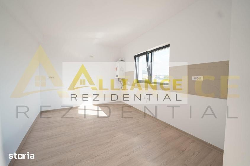 Individuala - 5 Camere - 3 Bai - 227 mp teren - - 2