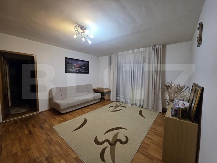 Apartament de vanzare, 55.36 mp, zona Micro 16 - 3