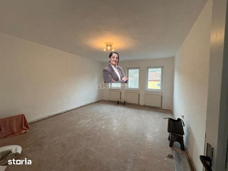 Apartament cu 2 camere decomandat în Central