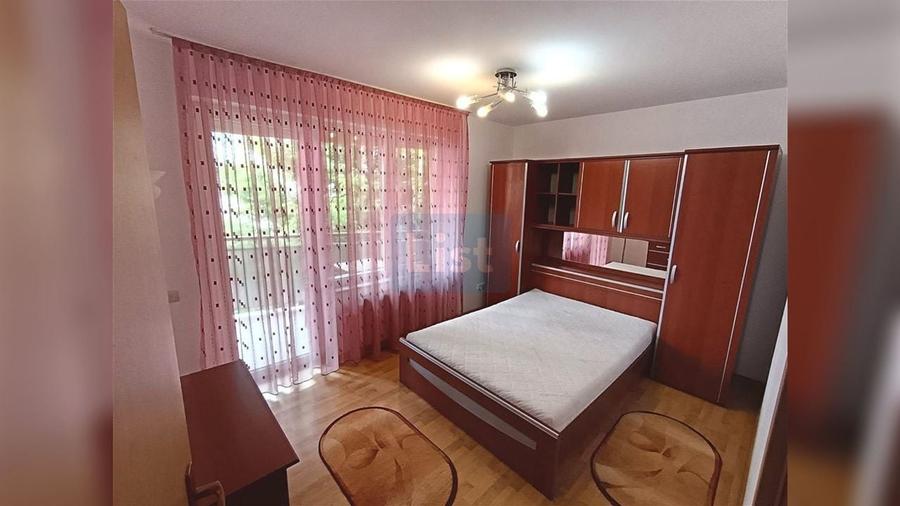 Apartament cu 3 camere semidecomandat, mobilat în Gheorgheni
