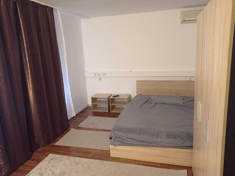 Casă cu 3 camere cu Teren 60 Mp în Bălcescu