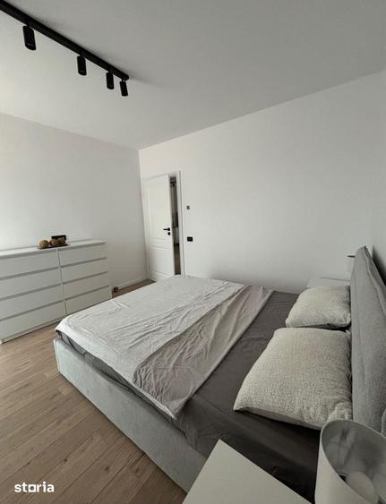 Apartament cu 2 camere, mobilat în Între Lacuri
