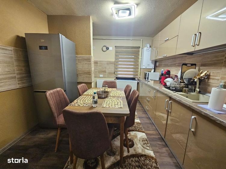 Apartament cu 3 camere în Central