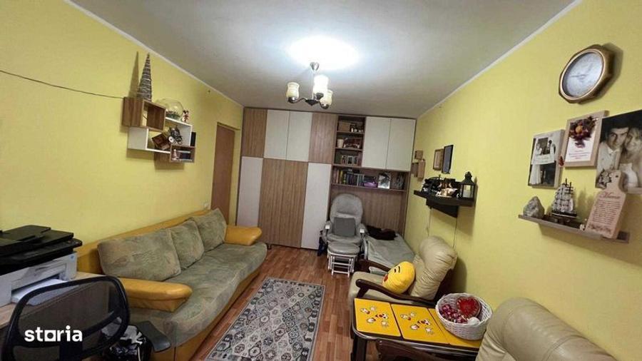 Apartament cu 2 camere decomandat în Răcădău
