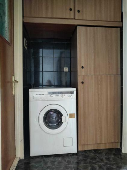 Apartament cu 3 camere semidecomandat, mobilat în Abator