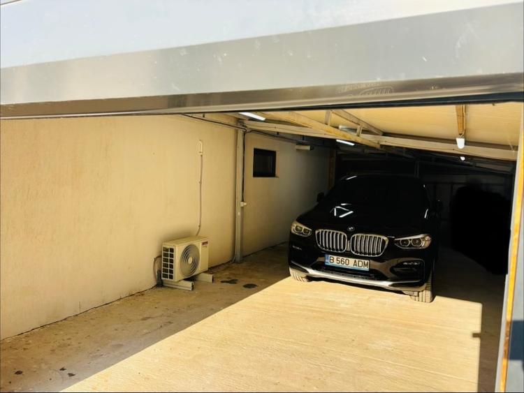 Casă individuală cu 3 camere cu Canalizare în Comana