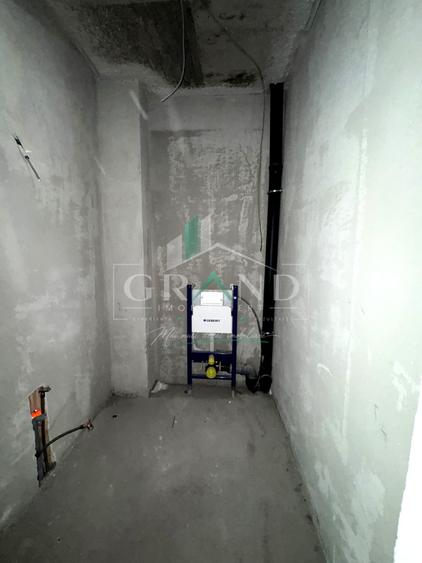 Spațiu comercial, de 119.40000152588 mp, în Florești