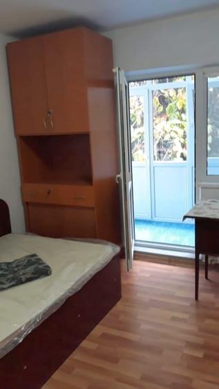 Apartament cu 2 camere decomandat, mobilat în Vest