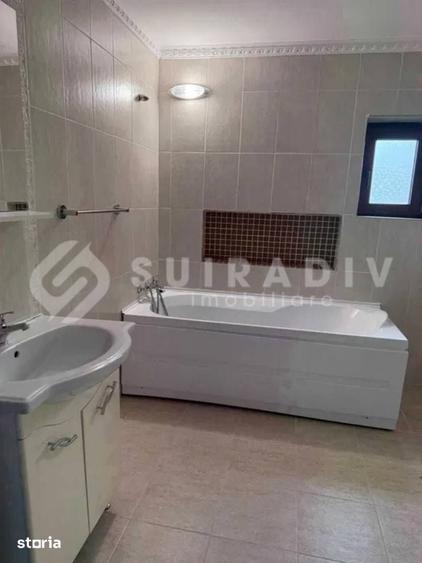 Casă cu 5 camere cu Teren 60 Mp în Florești