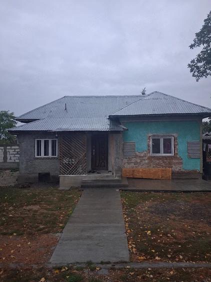 Casă cu Teren 1500 Mp în Orbeasca