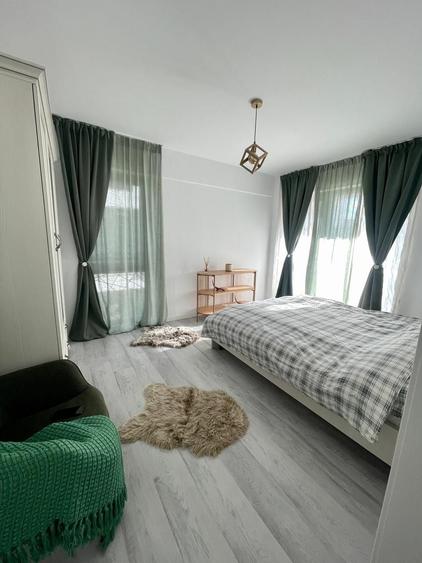 Apartament cu 2 camere decomandat în Exterior Vest