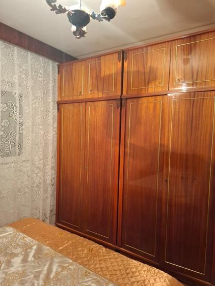 Apartament cu 3 camere decomandat în Aradului