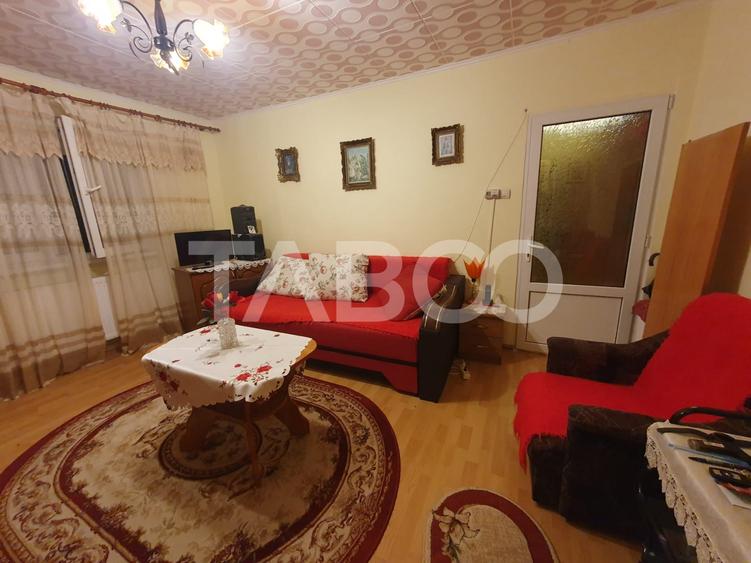 Apartament cu 2 camere semidecomandat, mobilat în Făgăraș