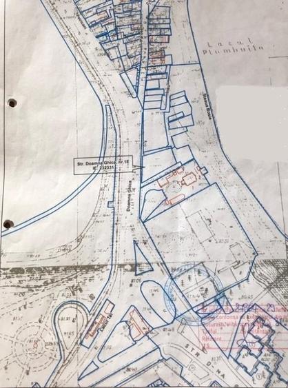 Teren Construcții intravilan de 1175 mp, în Tei