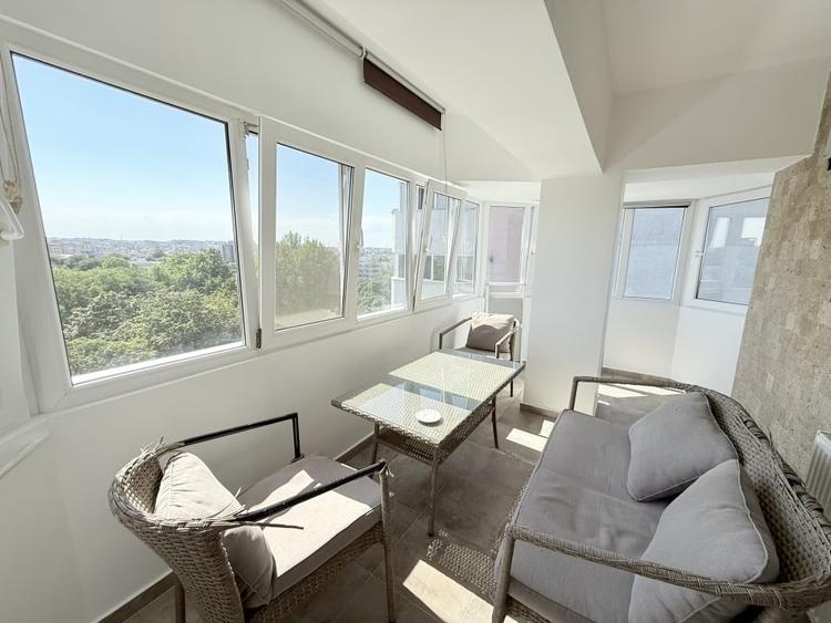 Apartament cu 4 camere decomandat, mobilat în Tomis II