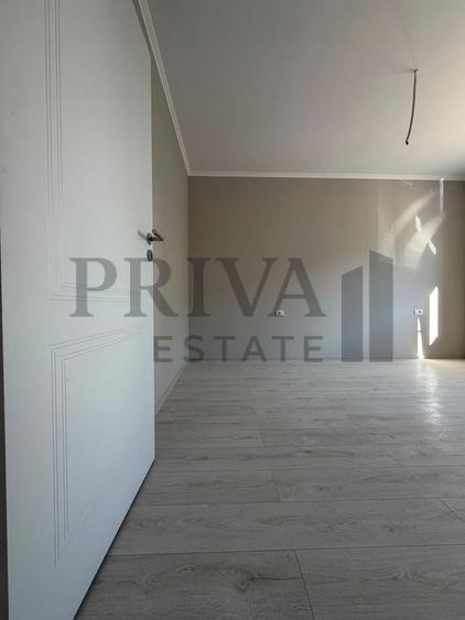 Apartament cu 2 camere semidecomandat în Giroc