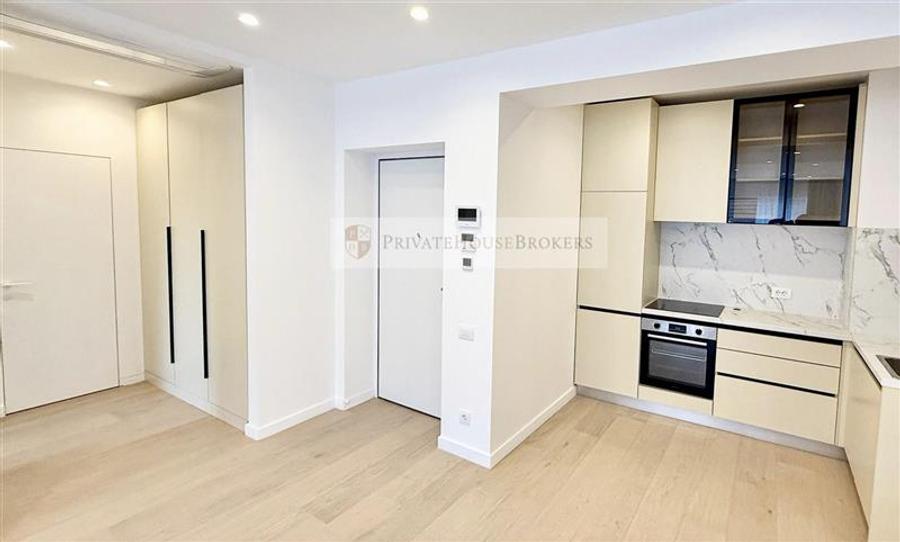 Apartament cu 2 camere semidecomandat, mobilat în Aviației