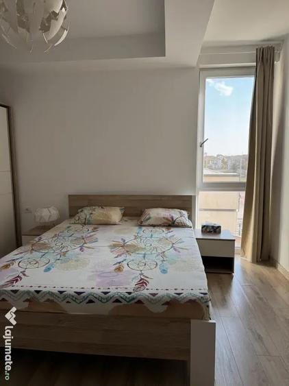 Apartament de 2 camere de inchiriat -- bloc nou, parcare inclusa, central - 7