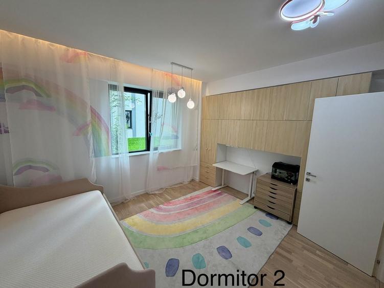 Apartament cu 4 camere decomandat, mobilat în Iancu Nicolae