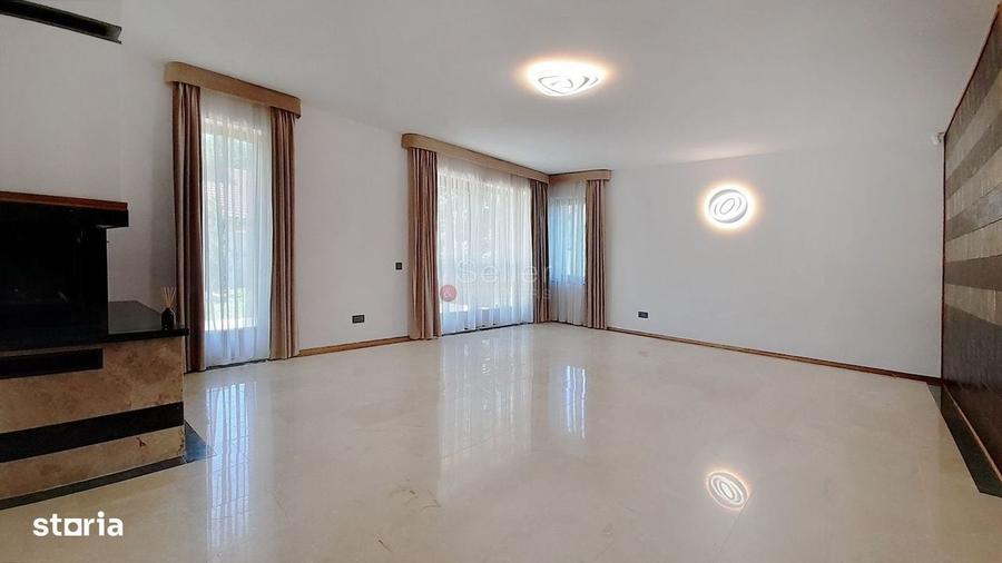 Casă cu 4 camere în Sânpetru