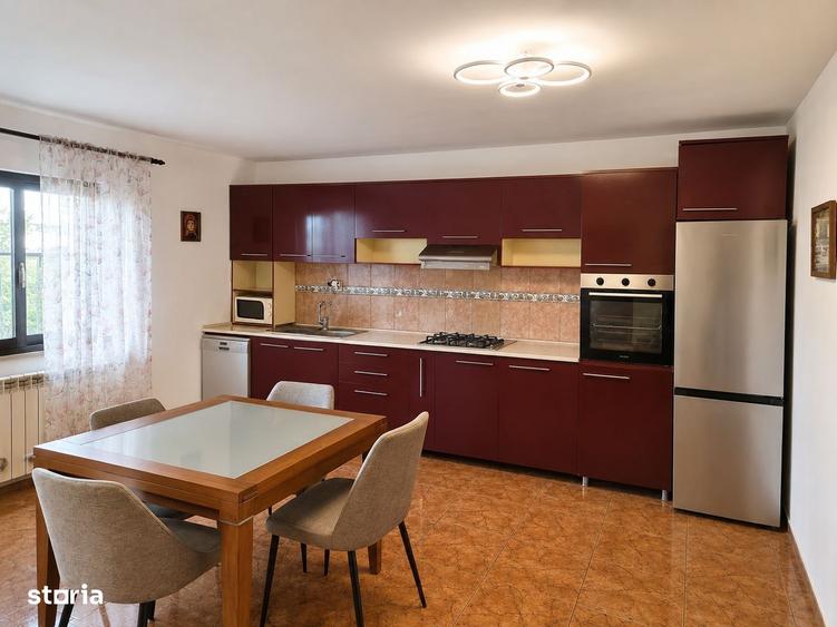 Casă cu 4 camere cu Teren 202 Mp în Central