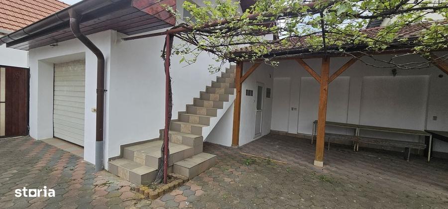 Casă cu 4 camere decomandat cu Teren 502 Mp în Șelimbăr
