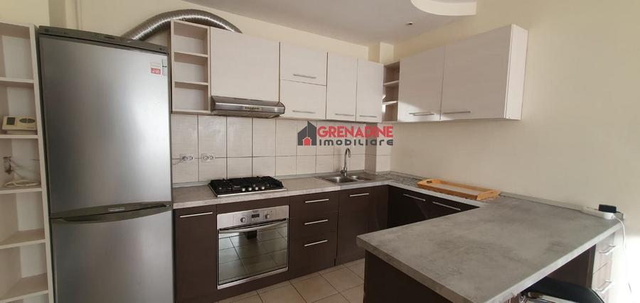 Apartament cu 2 camere decomandat în Gemenii