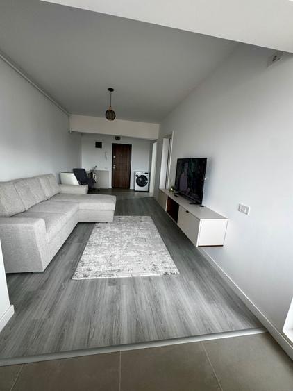 Apartament cu 2 camere semidecomandat în Central