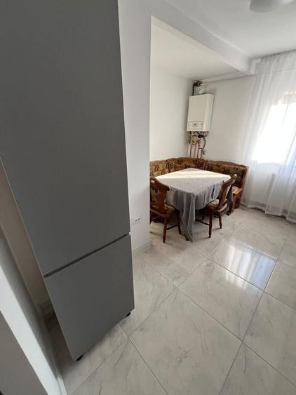 Inchiriere apartament 3 camere - 6