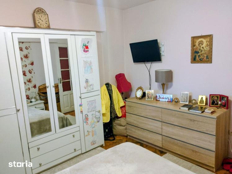 Apartament cu 3 camere decomandat în Dorobanților