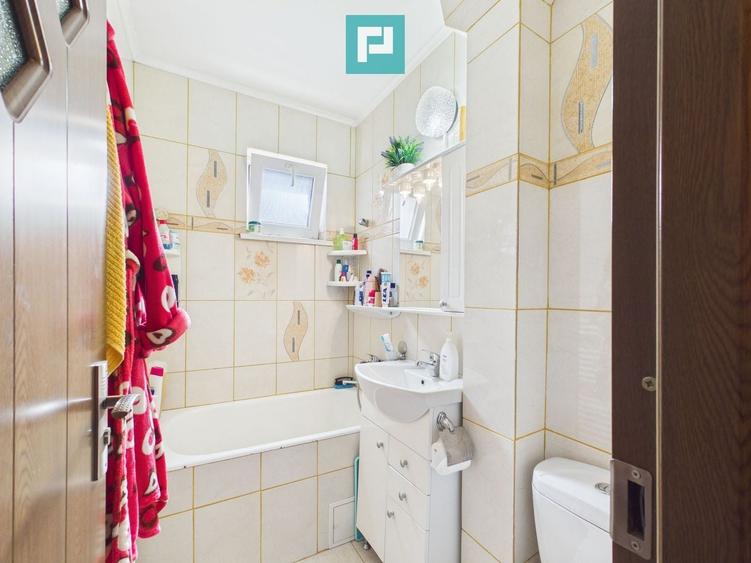 Apartament cu 2 camere semidecomandat, mobilat în Micro 15