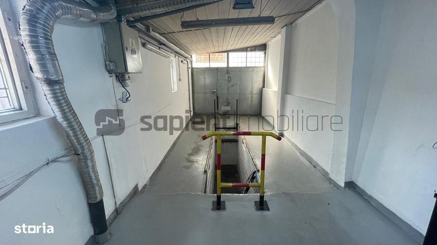 Spațiu comercial, de 64 mp, în Central